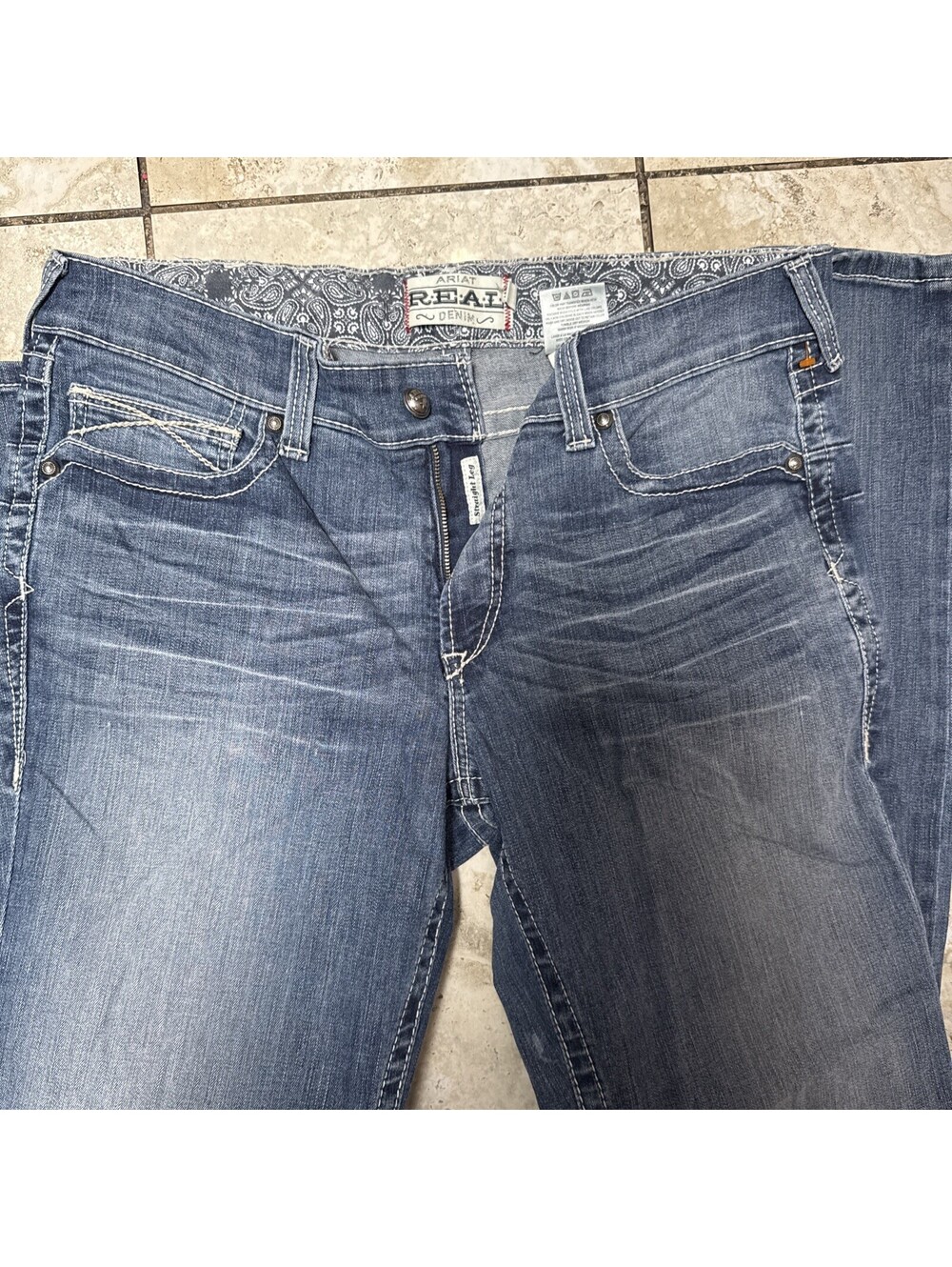 Ariat Real Denim Jeans Women 33R Blue Straight Leg Mid Rise Stretch Western